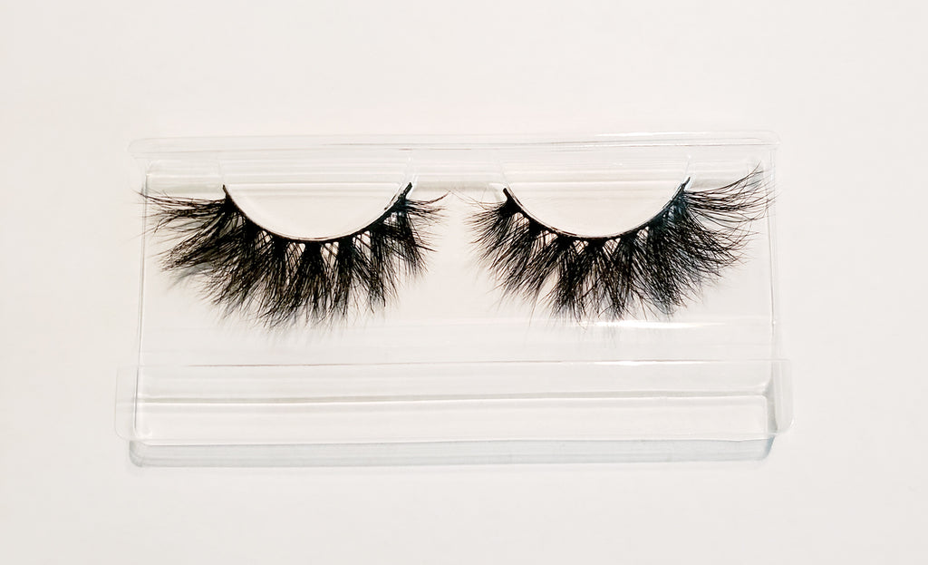 3D REAL MINK LUXURY EYELASHES by GuestSTAR #LX-118