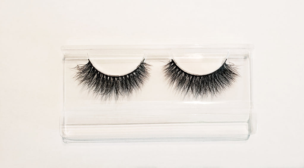 3D REAL MINK LUXURY EYELASHES by GuestSTAR #LX-124